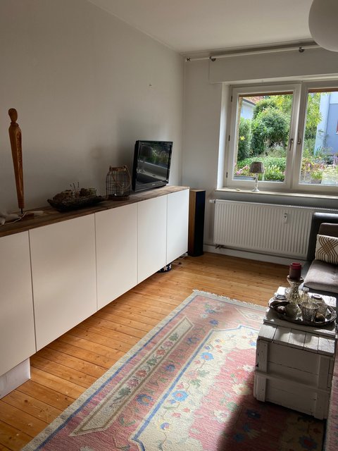 Renovierter Boden im Wohnzimmer